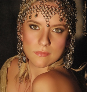 Bronze Goddess - the eye makeup and the model!
